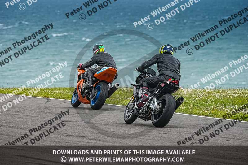 anglesey no limits trackday;anglesey photographs;anglesey trackday photographs;enduro digital images;event digital images;eventdigitalimages;no limits trackdays;peter wileman photography;racing digital images;trac mon;trackday digital images;trackday photos;ty croes